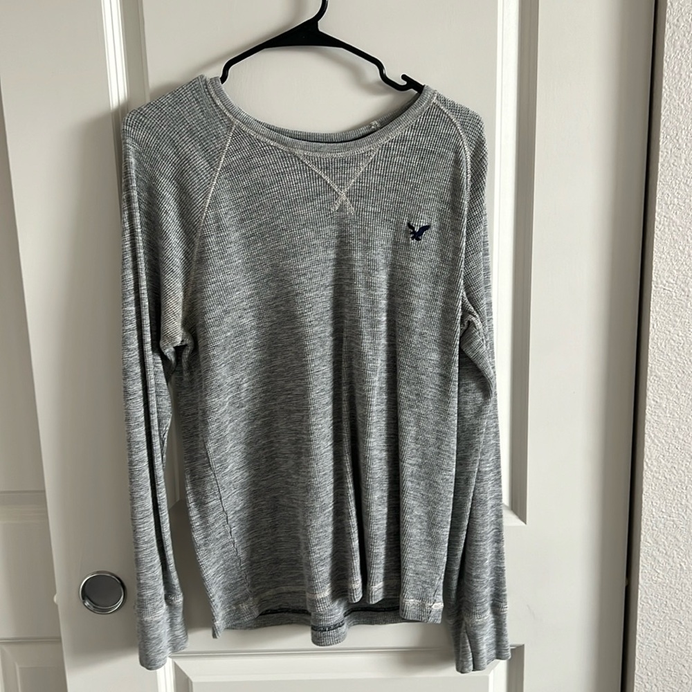 American Eagle Men’s Grey Long Sleeve Sweater Material Shirt